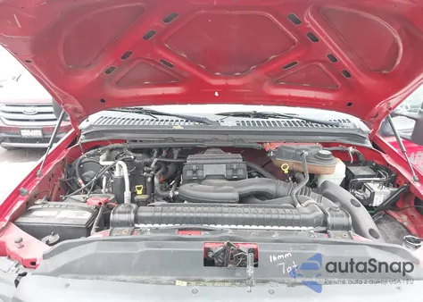 2005 Ford F-250 Xl/Xlt z USA, uszkodzony, nr VIN 1FTNF20525EC97584